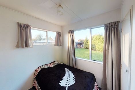 Photo of property in 20 Grenville Street, Levin, 5510