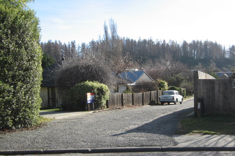 Photo of property in 18 Heuchan Lane, Wanaka, 9305