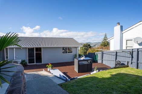 Photo of property in 24a Hiwi Crescent, Titahi Bay, Porirua, 5022