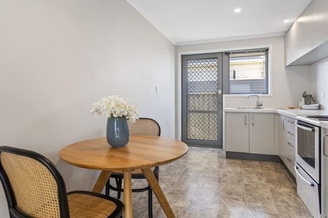 Photo of property in 2/159 Edgeware Road, Edgeware, Christchurch, 8013