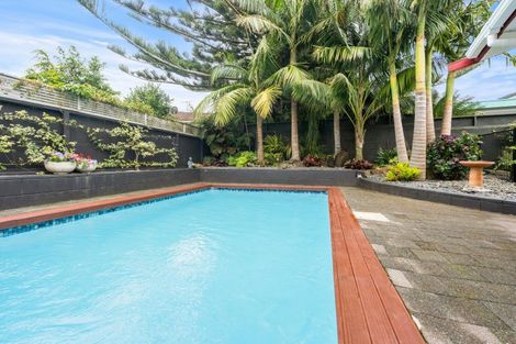 Photo of property in 6 Ranfurly Place, Te Kamo, Whangarei, 0112