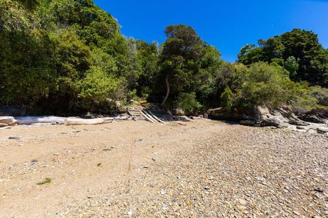 Photo of property in 606 Moetapu Bay Road, Moetapu Bay, Linkwater, 7282