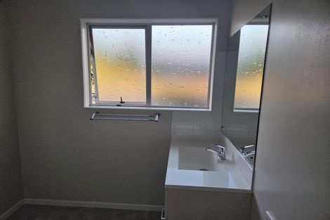 Photo of property in 3 Newall Avenue, Stoke, Nelson, 7011