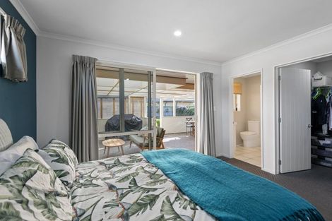 Photo of property in 71 North Terrace, Darfield, 7510
