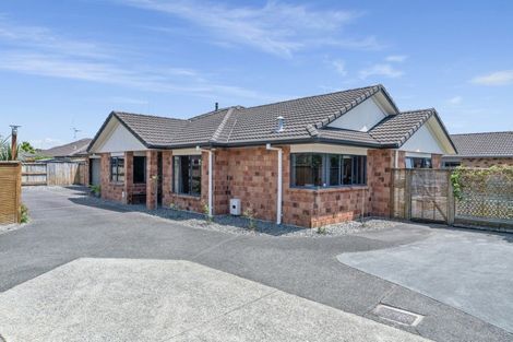 Photo of property in 15 Popata Close, Papamoa Beach, Papamoa, 3118