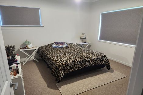 Photo of property in 9 Sackville Street, Fitzroy, New Plymouth, 4312