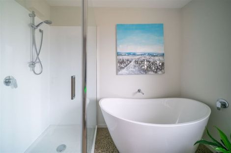 Photo of property in 24 Park Lane, Rolleston, 7614