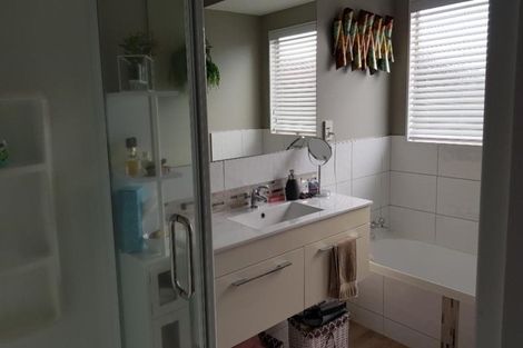 Photo of property in 6 Reef Avenue, Papamoa Beach, Papamoa, 3118