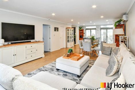 Photo of property in 26 Reins Road, Takanini, 2112