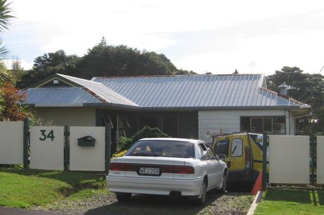 Photo of property in 34 Fairmount Road, Titirangi, Auckland, 0604