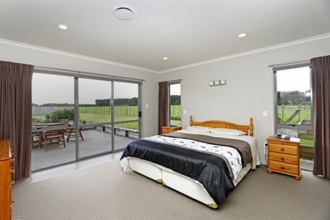 Photo of property in 5 Larlin Drive, Hawera, 4675