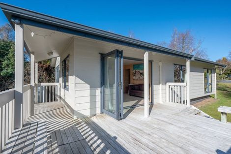 Photo of property in 58 Kinloch Road, Kinloch, Taupo, 3377