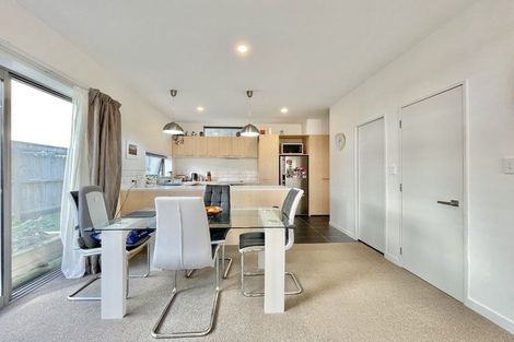Photo of property in 7u9 Handyside Street, Tawa, Wellington, 5028