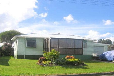 Photo of property in 13 Commins Road, Onerahi, Whangarei, 0110