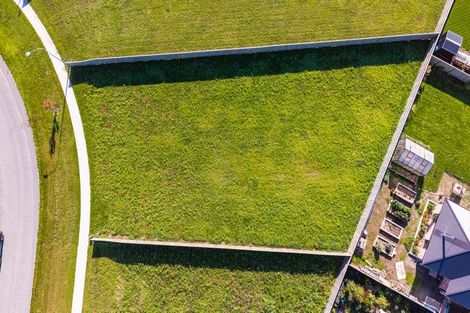 Photo of property in 2 Harrier Place, Amberley, 7410