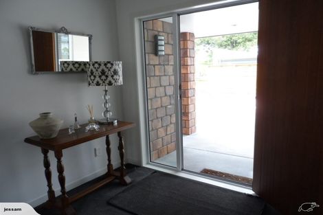 Photo of property in 18 Hall Street, Cambridge, 3434