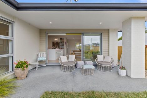 Photo of property in 37 Fairwater Road, Warkworth, 0910