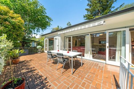 Photo of property in 26 Chatsworth Road, Silverstream, Upper Hutt, 5019