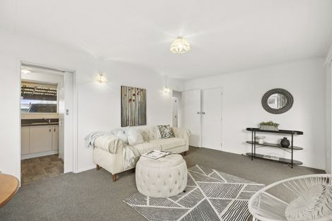 Photo of property in 17b Bradshaw Street, South Dunedin, Dunedin, 9012