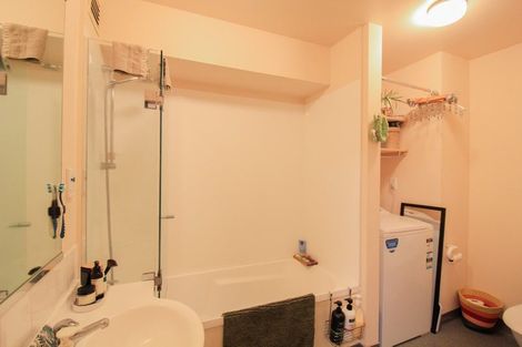 Photo of property in Luxford Villas, 311/72u Herald Street, Berhampore, Wellington, 6023