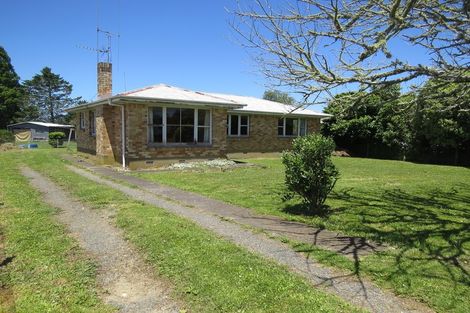 Photo of property in 810 Hazelmere Crescent, Te Awamutu, 3800