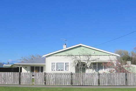 Photo of property in 14 Coley Street, Foxton, 4814