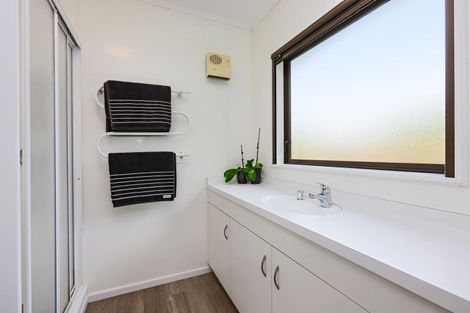 Photo of property in 3 Kensington Drive, Taradale, Napier, 4112