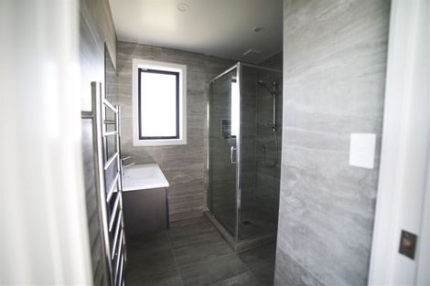 Photo of property in 3 Okohaka Avenue, Glenbrook, 2681