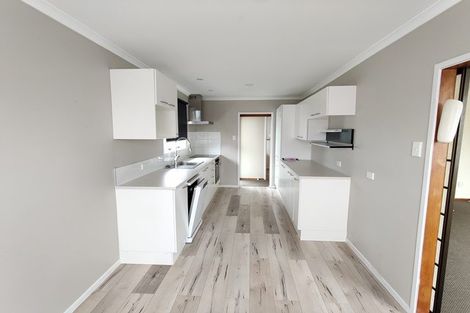 Photo of property in 58 Lewisham Street, Highland Park, Auckland, 2010