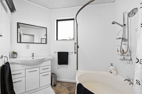 Photo of property in 152b Regan Street, Stratford, 4332