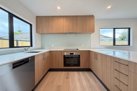 Photo of property in 16a Joseph Grove, Elderslea, Upper Hutt, 5018