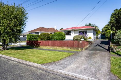 Photo of property in 7 Caplen Street, Hawera, 4610