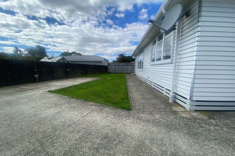 Photo of property in 16a Routley Crescent, Elderslea, Upper Hutt, 5018