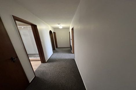 Photo of property in 262 Riccarton Road, Upper Riccarton, Christchurch, 8041
