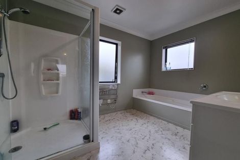 Photo of property in 55a Amesbury Drive, Churton Park, Wellington, 6037