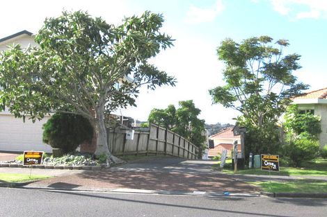Photo of property in 1/74 Simmental Crescent, Somerville, Auckland, 2014