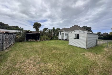 Photo of property in 36 Polson Street, Castlecliff, Whanganui, 4501