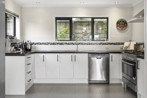 Photo of property in 16 Shrewsbury Close, Bethlehem, Tauranga, 3110