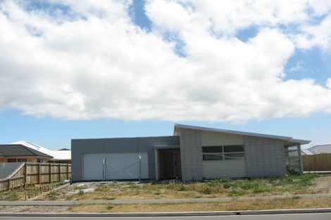 Photo of property in 65 Lamorna Road, Parklands, Christchurch, 8083