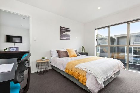 Photo of property in 100u5 Knighton Road, Hillcrest, Hamilton, 3216