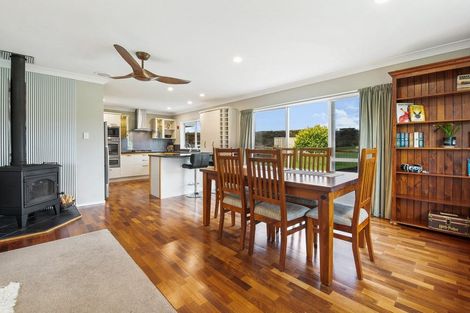 Photo of property in 14 Sherwood Drive, Glenbrook, Pukekohe, 2679