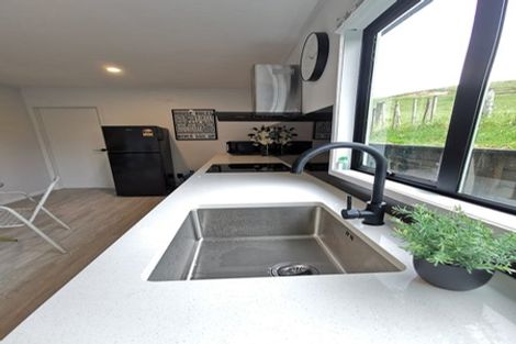 Photo of property in 16 Shelly Beach Road, Shelly Beach, Helensville, 0874