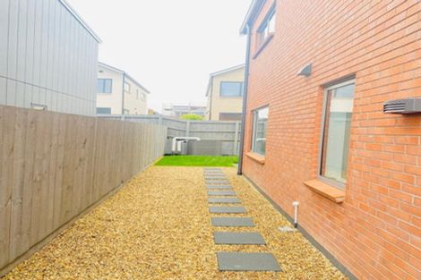 Photo of property in 41 Oyster Drive, Whenuapai, 0618