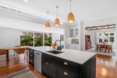 Photo of property in 5 Parkes Avenue, Saint Johns Hill, Whanganui, 4501