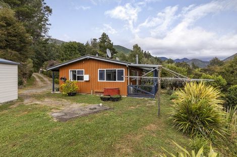 Photo of property in 920 Wakamarina Road, Wakamarina, Havelock, 7178