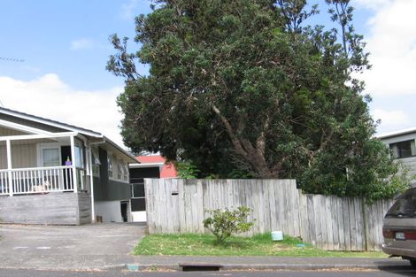 Photo of property in 22 Gatman Street, Birkdale, Auckland, 0626
