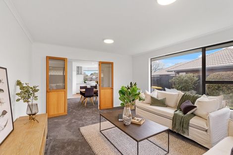 Photo of property in 14 Innisfree Place, Northwood, Christchurch, 8051