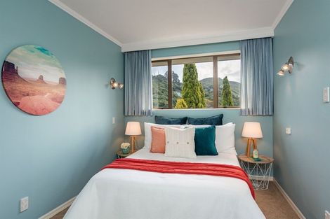 Photo of property in 3 Chamberlain Road, Karori, Wellington, 6012