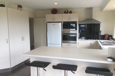 Photo of property in 90 Loch Views Road, Acacia Bay, Taupo, 3385