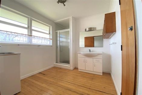 Photo of property in 165 Waimumu Road, Massey, Auckland, 0614